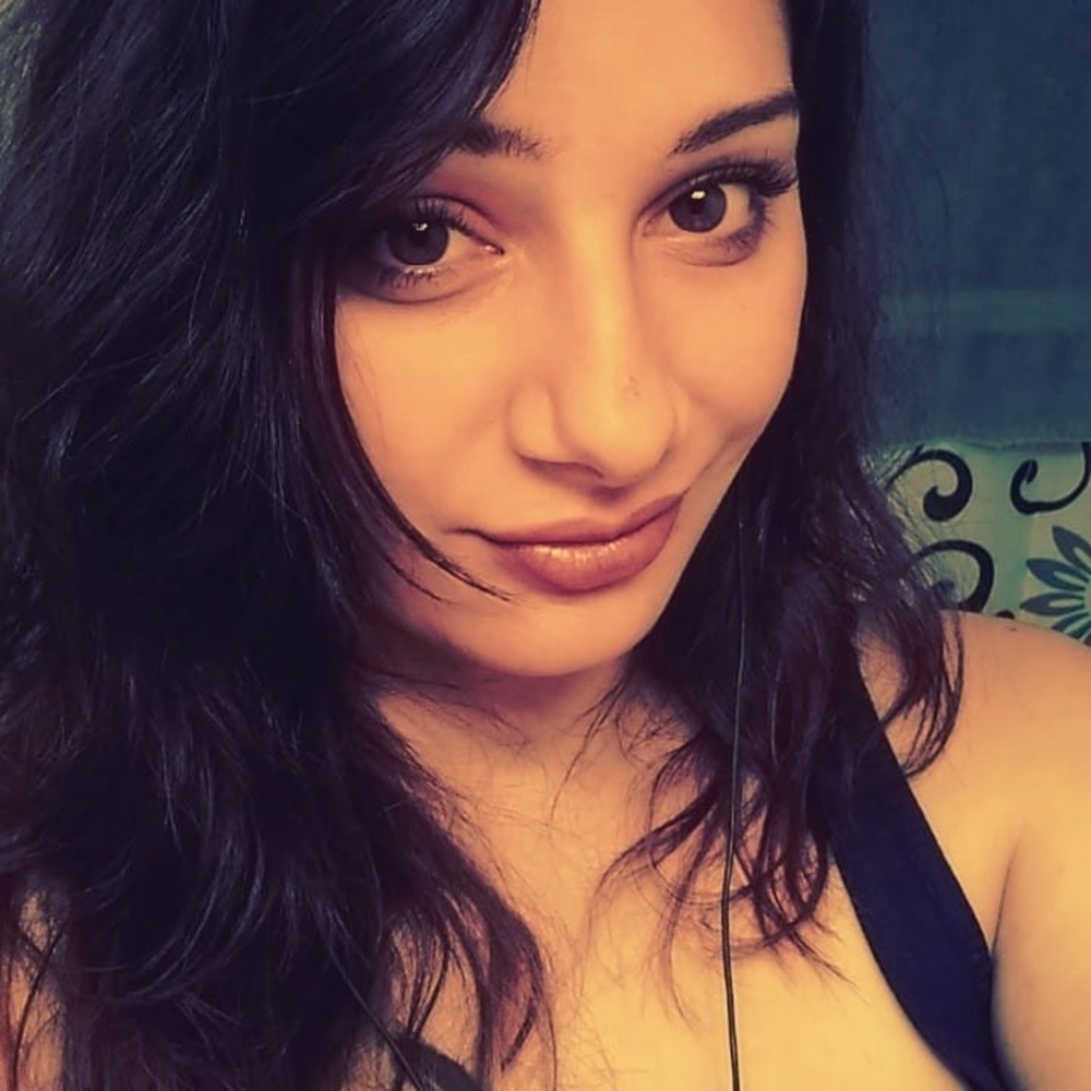 Meet your Posher, Gina